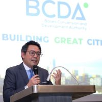 演讲嘉宾：Erwin Kenneth R. Peralta, Vice President, Investment Promotions and Marketing Department, Bases Conversion and Development Authority